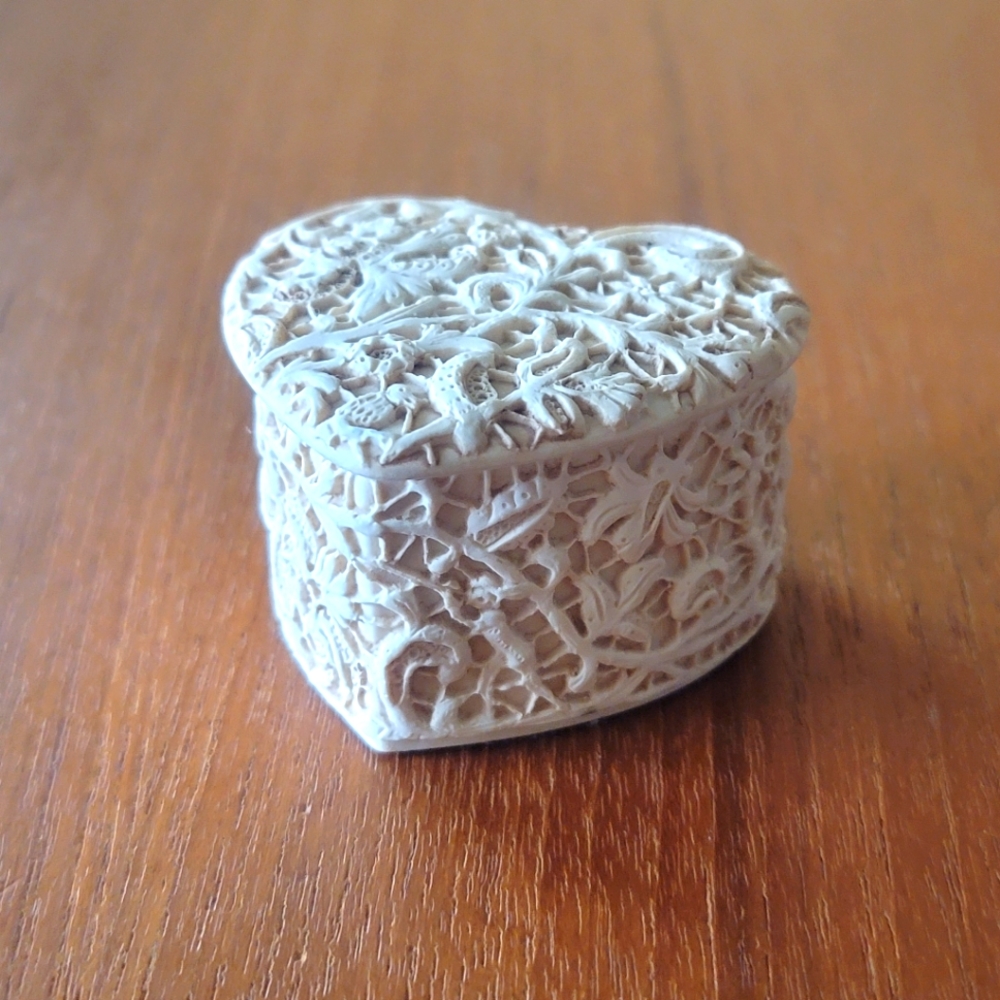 Vintage Heart Shaped Trinket Jewelry Box. Lace Collection by Handcast Designs